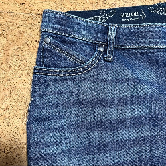 Wrangler Shiloh No Gap Waist Bootcut Jeans Sz 11/12 - Picture 8 of 15